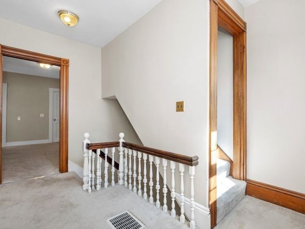162 Myrtle Street 1, Waltham MA 02453