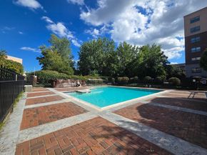 165 Cottage St 611, Chelsea MA 02150