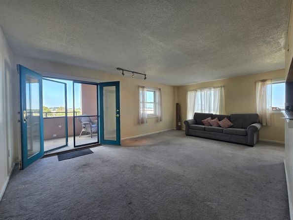 165 Cottage St 611, Chelsea MA 02150