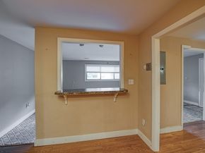 221 Oak St 812, Brockton MA 02301