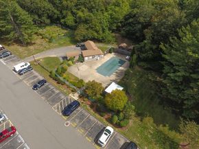 221 Oak St 812, Brockton MA 02301