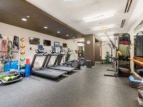 303 Columbus Ave 501, Boston MA 02116