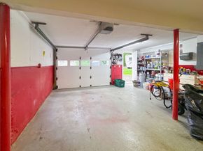 44 Drexel St, Worcester MA 01602
