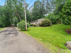 44 Drexel St, Worcester MA 01602