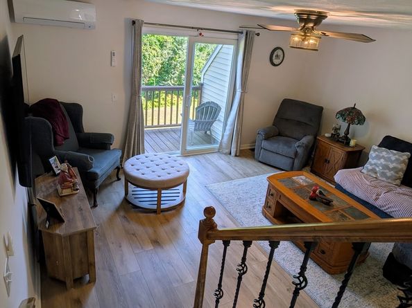 24 Charles St 10, Douglas MA 01516