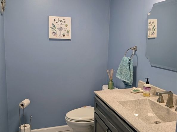 24 Charles St 10, Douglas MA 01516