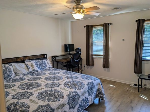 24 Charles St 10, Douglas MA 01516