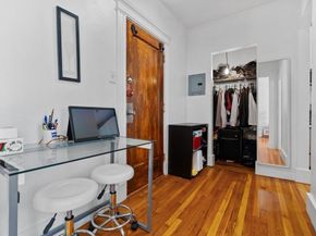 11 Park Drive 28, Boston MA 02215