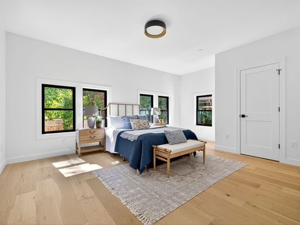 34 Fiske Ave A, Somerville MA 02145