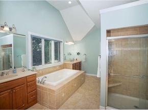 230 Lisle St, Braintree MA 02184