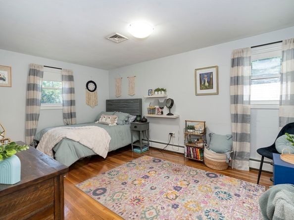 230 Lisle St, Braintree MA 02184