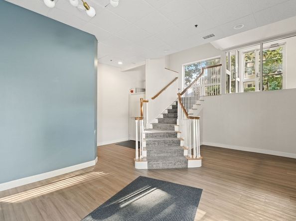 332 Jamaicaway 406, Boston MA 02130