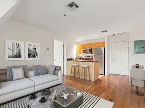 332 Jamaicaway 406, Boston MA 02130