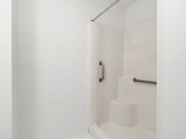 332 Jamaicaway 406, Boston MA 02130