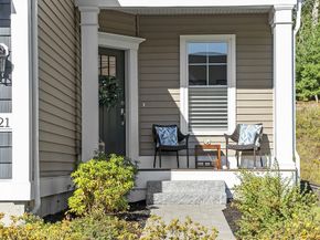 121 White Pond Way 121, Sudbury MA 01776