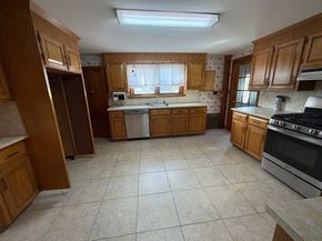 27 Park Ave., Weymouth MA 02190