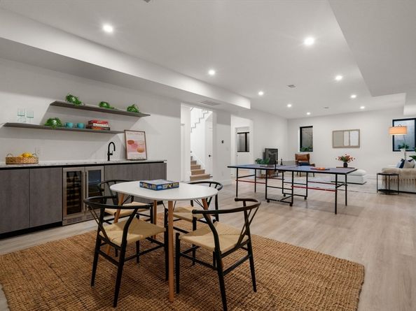 56 Dearborn Street 56, Newton MA 02465