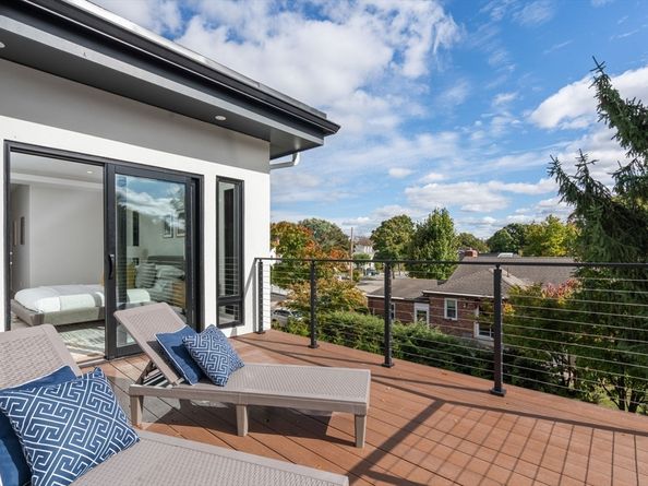 56 Dearborn Street 56, Newton MA 02465