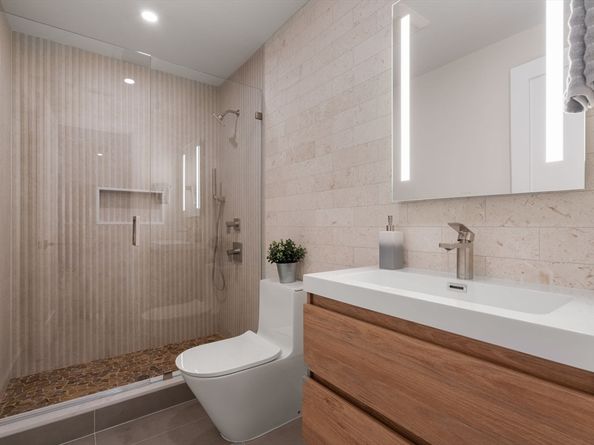 56 Dearborn Street 56, Newton MA 02465