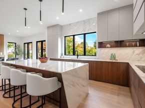 56 Dearborn Street 56, Newton MA 02465