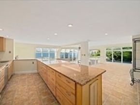 25 Oceanside Drive 25, Hull MA 02045