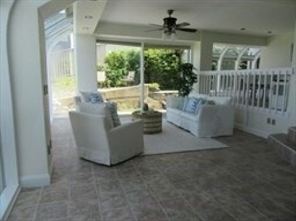 25 Oceanside Drive 25, Hull MA 02045