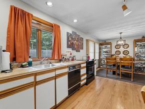 19 Nob Hill Dr., Framingham MA 01701
