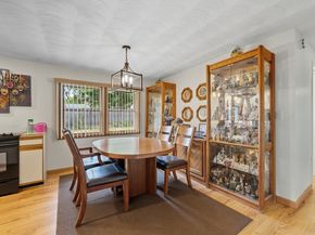 19 Nob Hill Dr., Framingham MA 01701