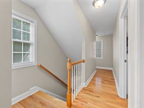 32 Whispering Pine Cir 32, Worcester MA 01606