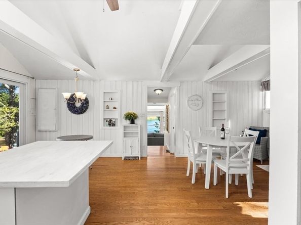 21 Hillside Road, Plymouth MA 02360