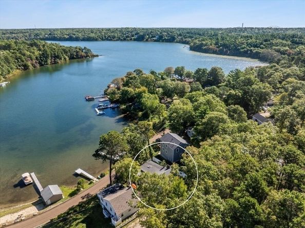 21 Hillside Road, Plymouth MA 02360