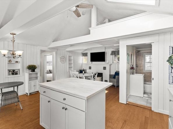 21 Hillside Road, Plymouth MA 02360