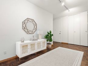 65 East India Row 10G, Boston MA 02110