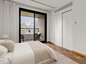 65 East India Row 10G, Boston MA 02110