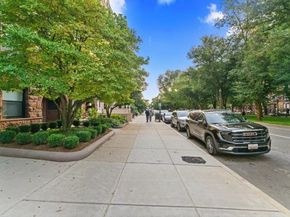 176 Commonwealth, Boston MA 02116