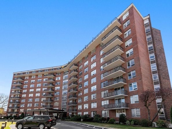 280 Boylston St 905, Newton MA 02467