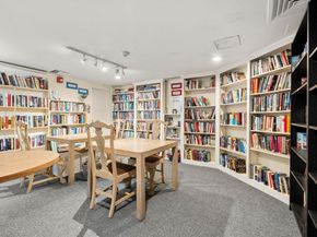 280 Boylston St 905, Newton MA 02467