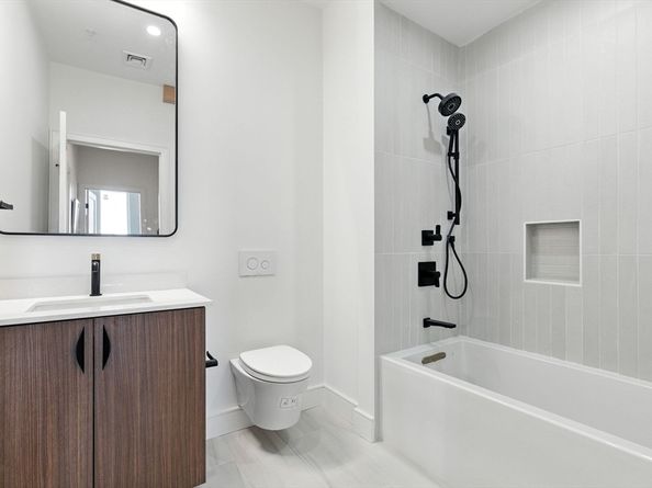 58 Kent 303, Brookline MA 02445