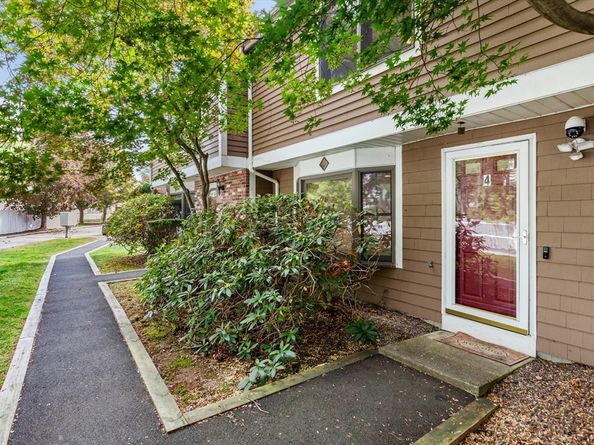 4 Anderson Way 2, Malden MA 02148