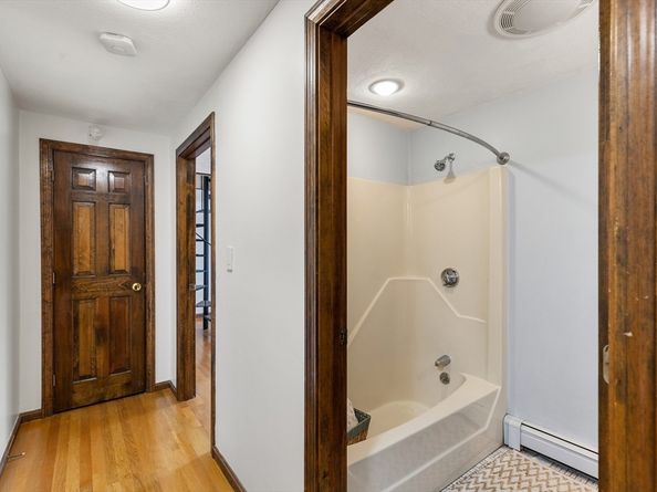 4 Anderson Way 2, Malden MA 02148