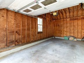 12-20 Richardson Street 14, Newton MA 02458