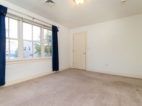 12-20 Richardson Street 14, Newton MA 02458