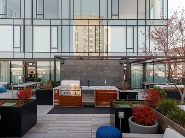 380 Harrison Ave 12F, Boston MA 02118
