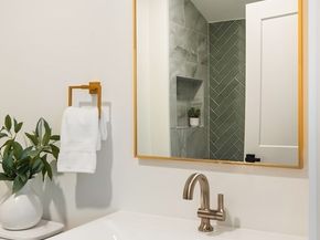 76 Harding St, Newton MA 02465