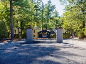 535 South St 42A, Fitchburg MA 01420