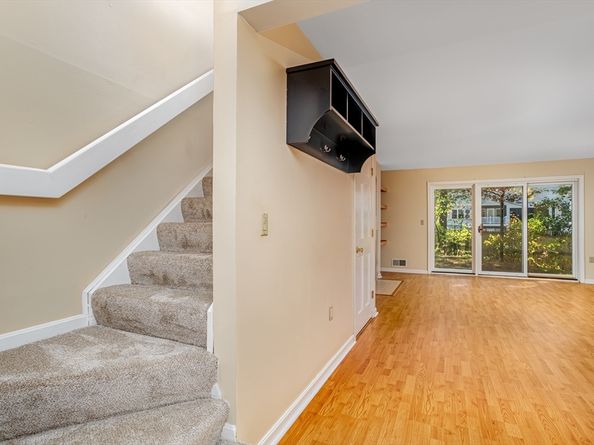 535 South St 42A, Fitchburg MA 01420