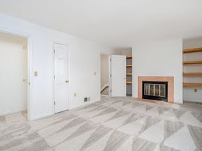 535 South St 42A, Fitchburg MA 01420