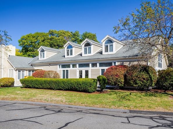 535 South St 42A, Fitchburg MA 01420