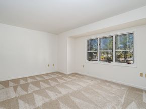 535 South St 42A, Fitchburg MA 01420