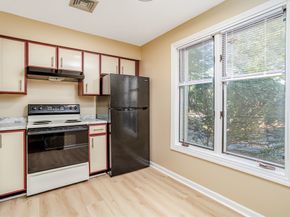 535 South St 42A, Fitchburg MA 01420